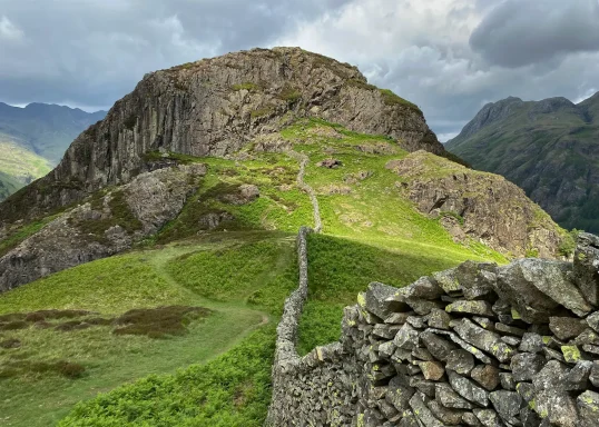 Great Wall of Lingmoor running to Side Pike