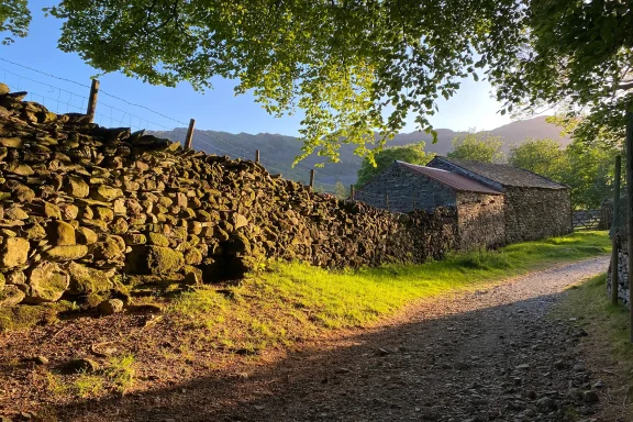 Footpath from Chapel Stile to Langdale Cottage